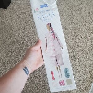 NEW Tilda Pajama Santa Sewing Kit Fabric Wool Yarn Embroidery Yarn Instructions